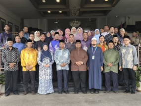 𝗠𝗔𝗝𝗟𝗜𝗦 𝗔𝗣𝗥𝗘𝗦𝗜𝗔𝗦𝗜 𝗝𝗔𝗕𝗔𝗧𝗔𝗡 𝗞𝗘𝗛𝗔𝗞𝗜𝗠𝗔𝗡 𝗦𝗬𝗔𝗥𝗜𝗔𝗛 𝗡𝗘𝗚𝗘𝗥𝗜 𝗣𝗘𝗥𝗟𝗜𝗦 𝗧𝗔𝗛𝗨𝗡 𝟮𝟬𝟮𝟱